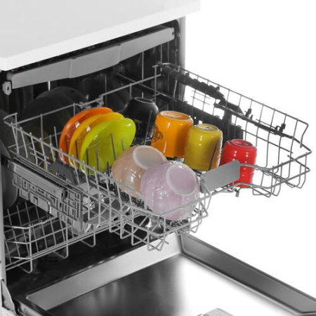 Посудомоечная машина Beko BDFN26522W белый