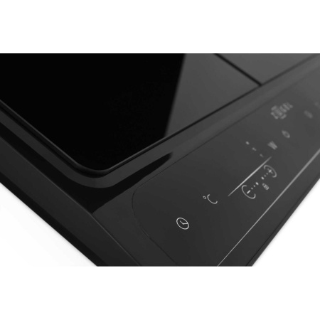 Плитка настольная ZUGEL ZIH620B черная