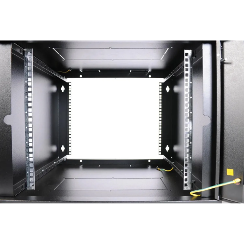 Шкаф коммутационный ЦМО ШРН-Эконом ШРН-Э-9.650-9005 настенный 9U 600x650мм черный